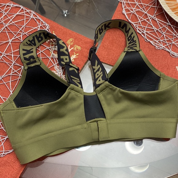 adidas x IVY PARK x Peloton BR Tape Bra - Picture 7 of 8